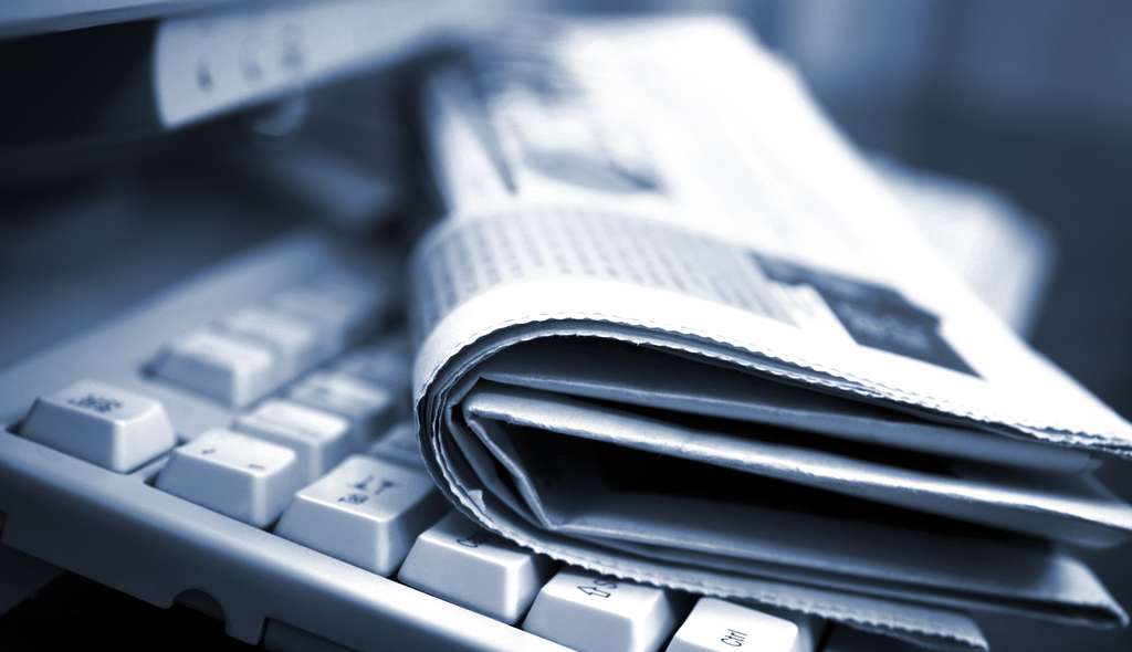 The difference between reading a newspaper and reading news on social media